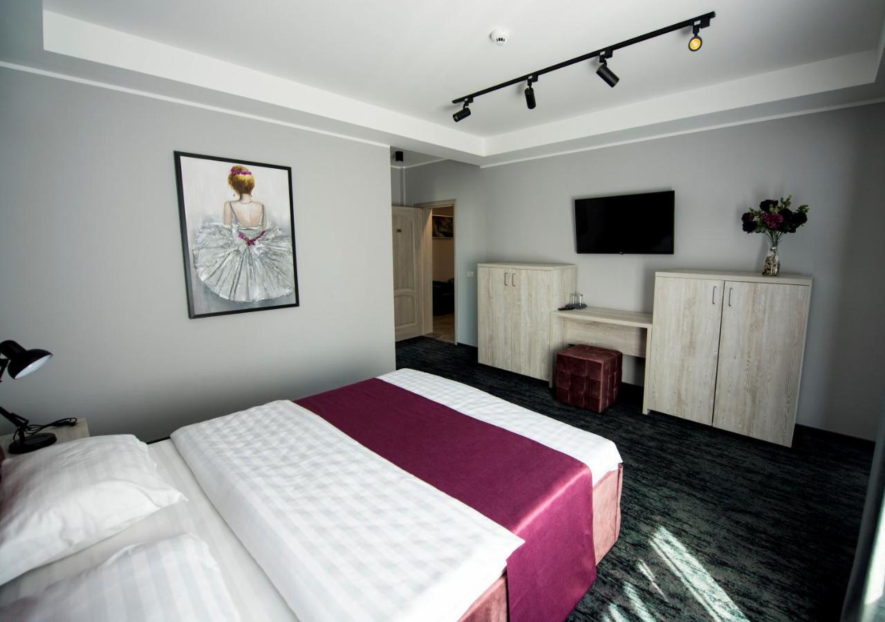 Zen Hotel Focşani Extérieur photo