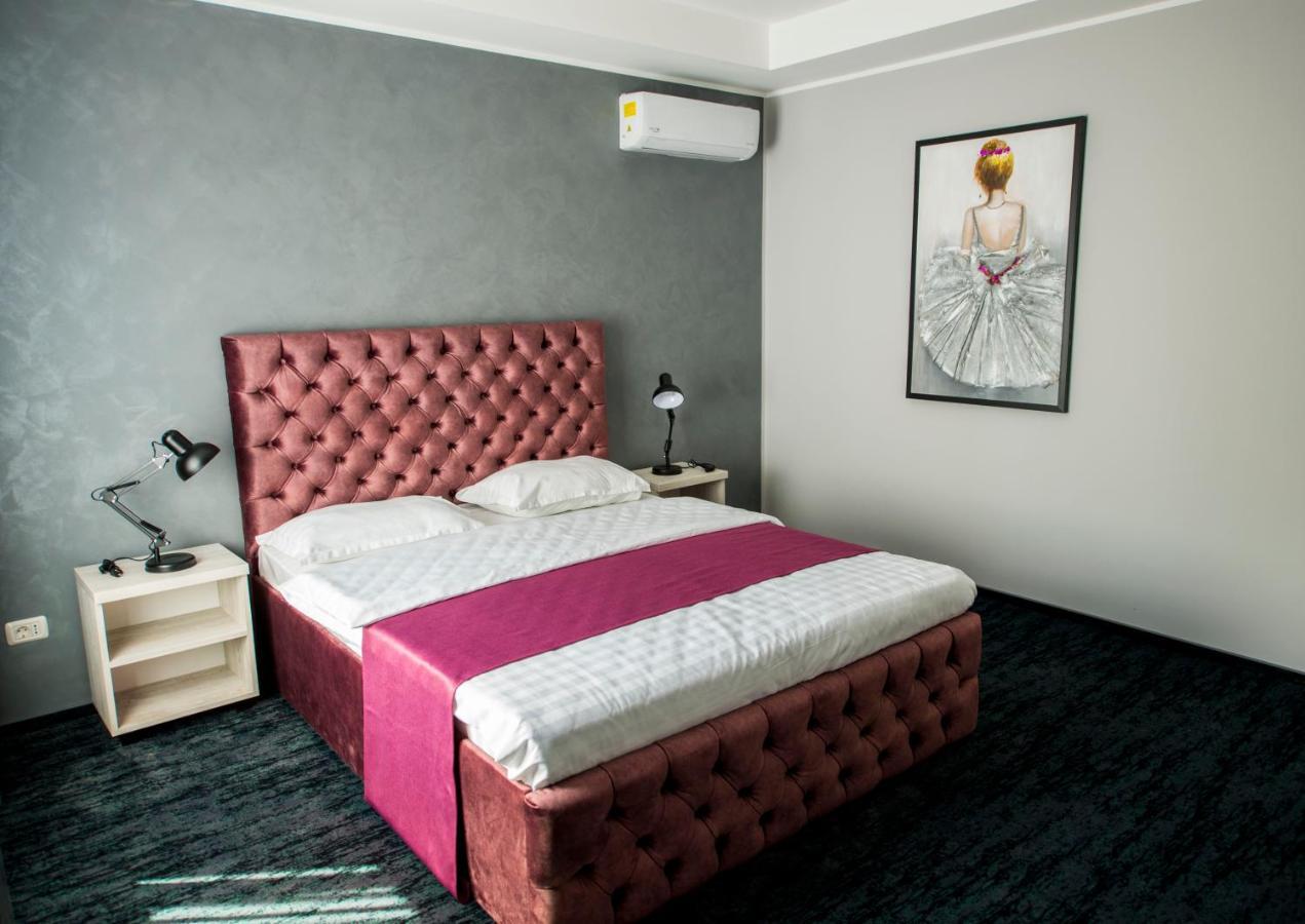 Zen Hotel Focşani Extérieur photo